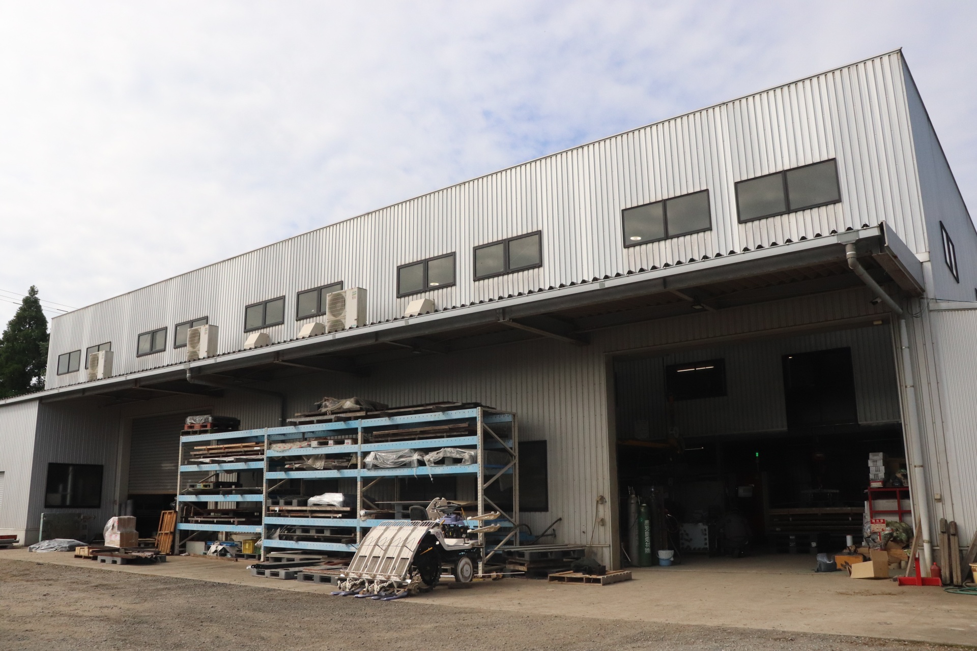 株式会社峯技研