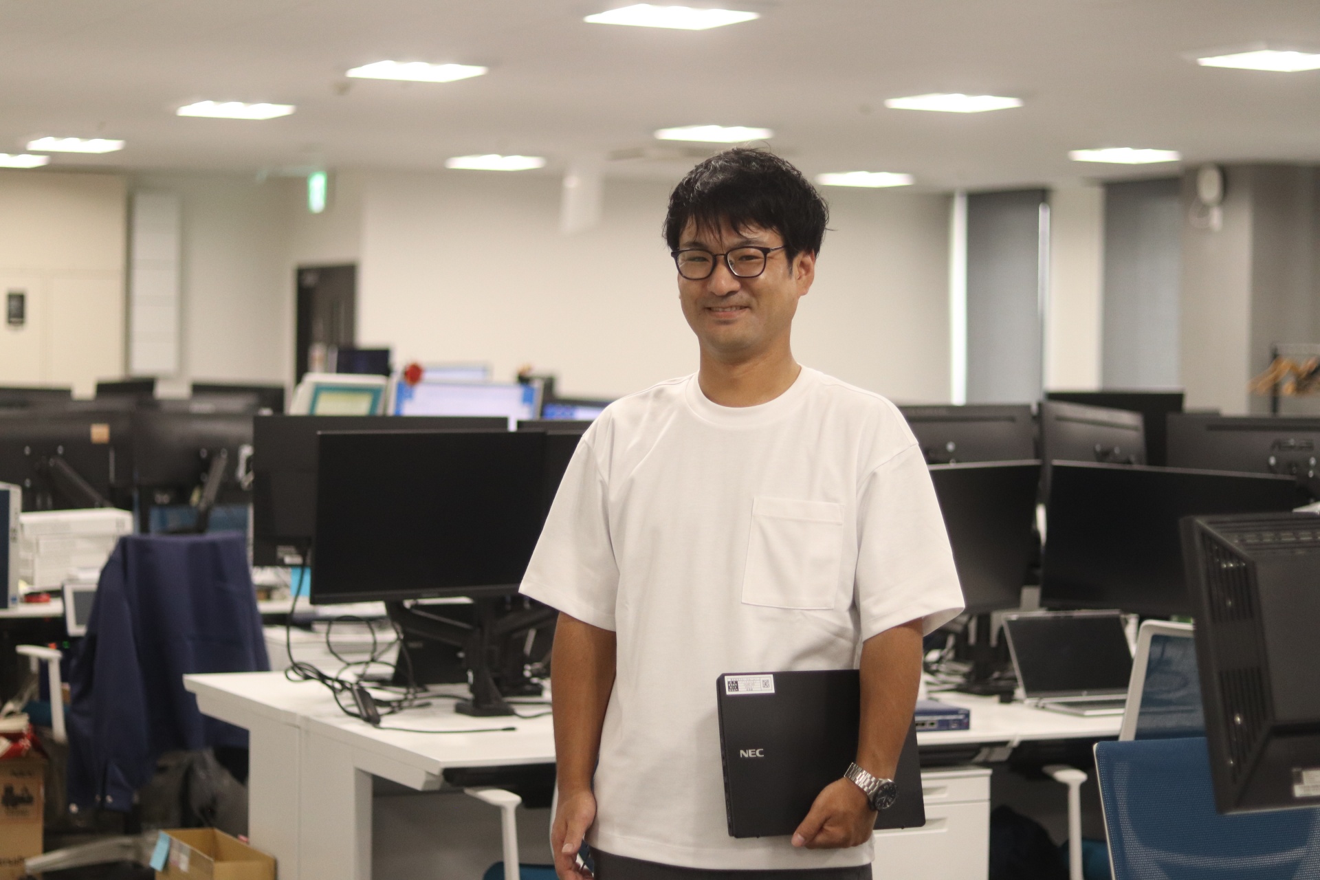 異業界から転職してきた人材が多数活躍しています。企業が抱える課題をITやシステムを活用して解決します