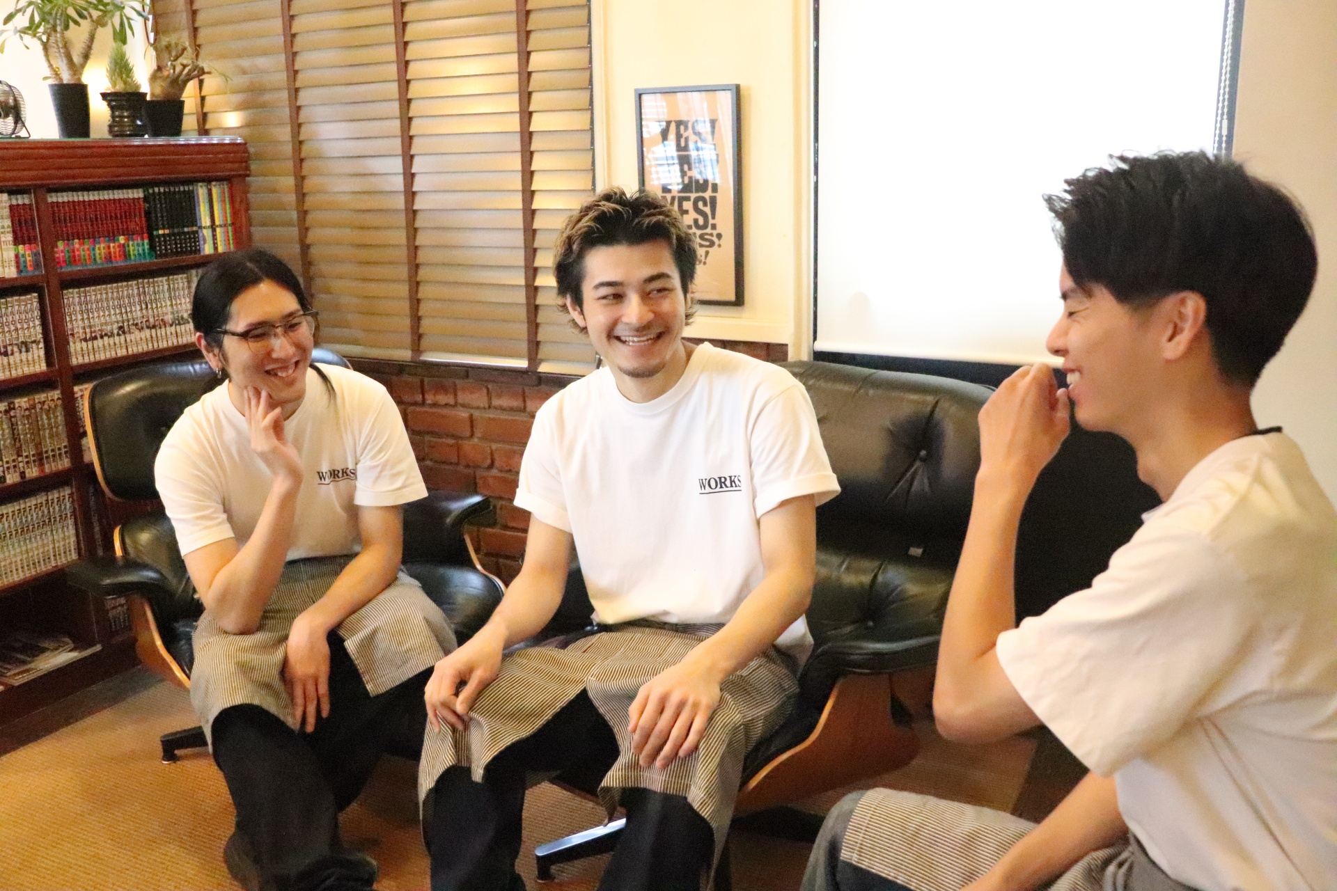 スタッフ3人にインタビューしました