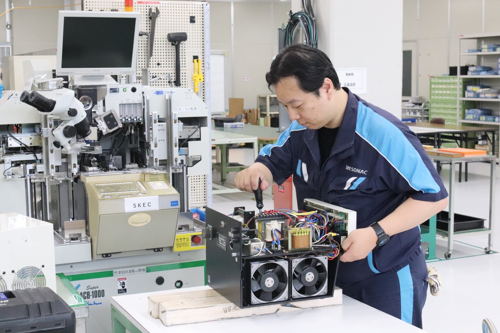 社内外の設備を守り、モノづくりの現場を支える