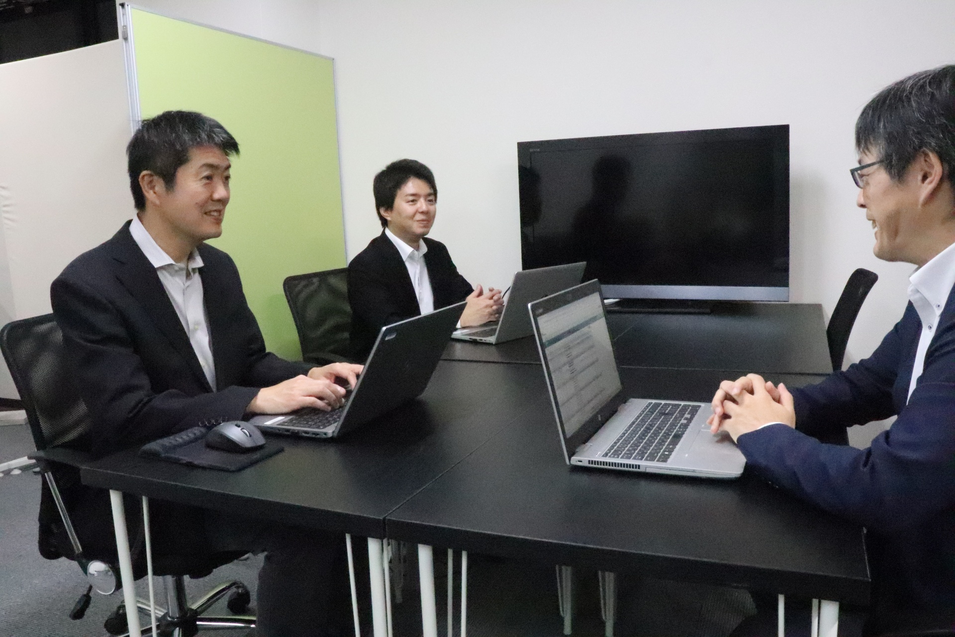 未経験を育てる充実の研修と社風