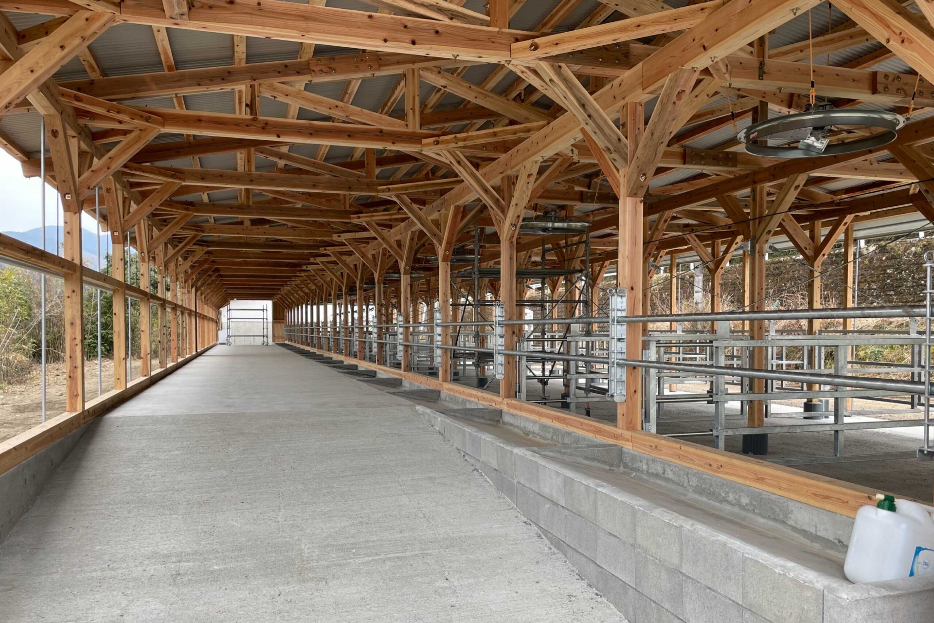 牛舎・鶏舎・堆肥舎・小屋などの畜舎建築に関する業務