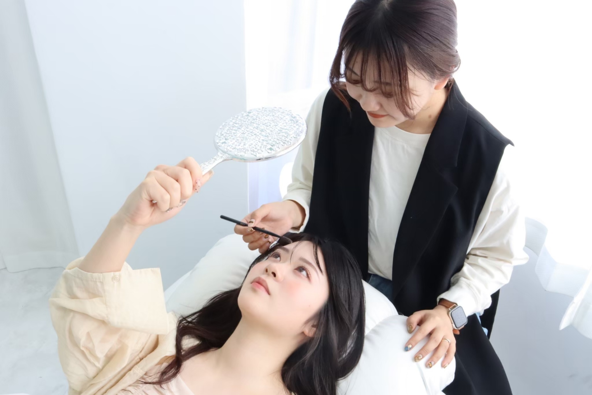 目元の贅沢を暮らしの一部へ