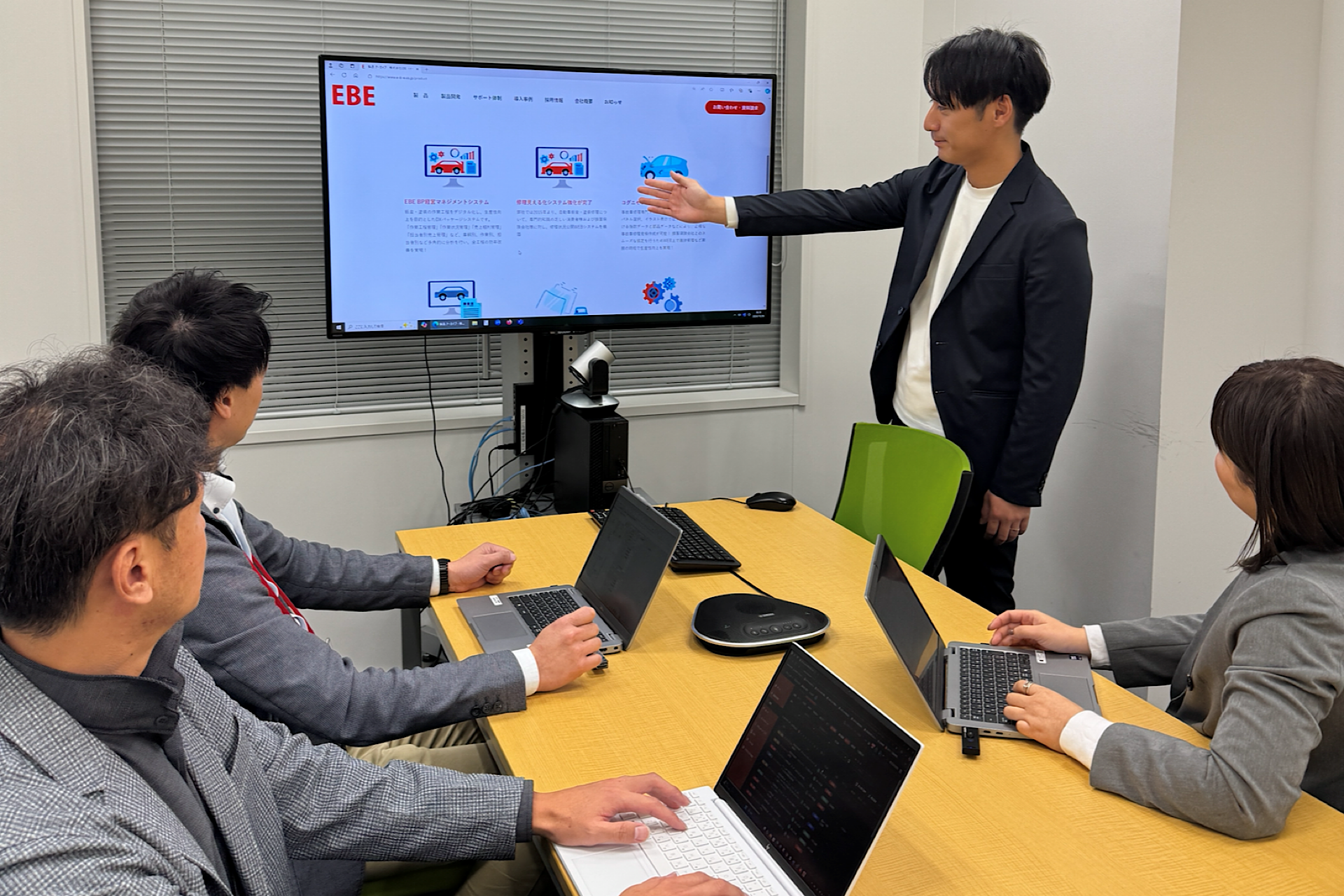 安全な車社会を支える仕事です
